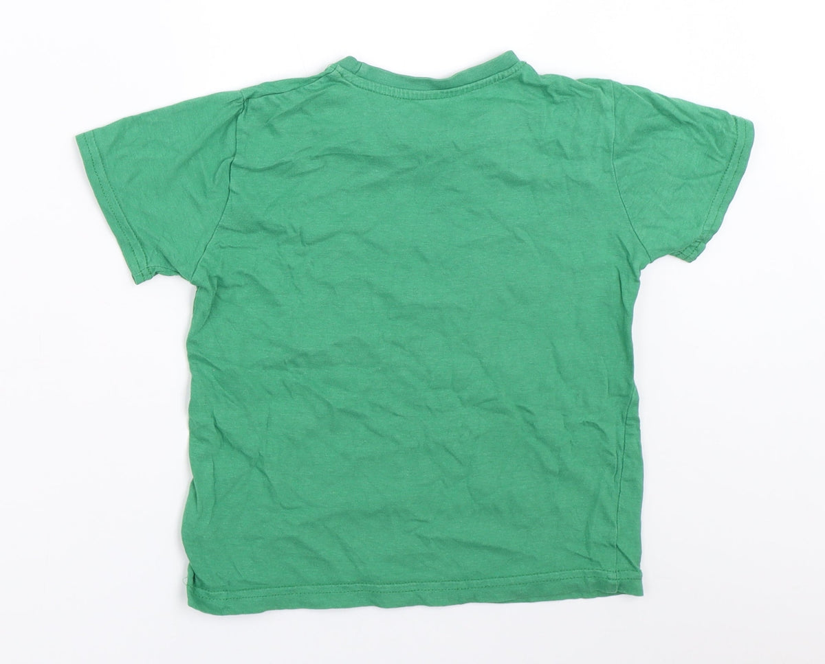 Back view of Primark boys’ green basic t-shirt, size 5-6, years