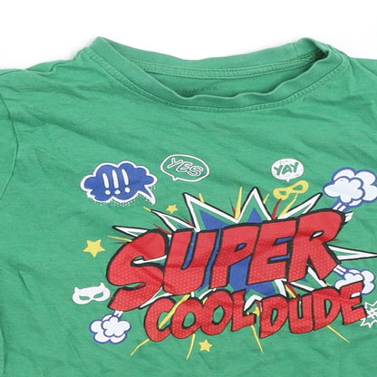 Close-up detail of Primark boys’ green basic t-shirt, size 5-6, years