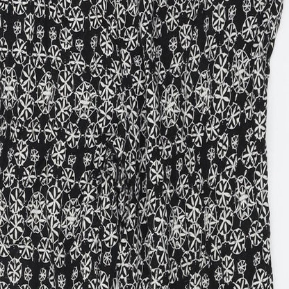 Womens UK Size 8 Atmosphere Regular Fit Cropped Black Trousers