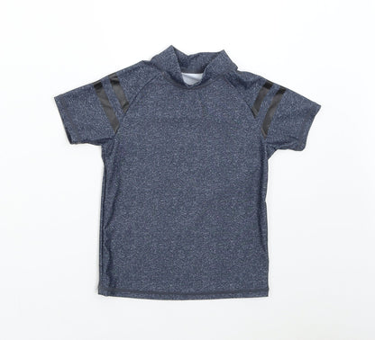 Additional front view of Tu boys’ grey basic t-shirt, size 6, years