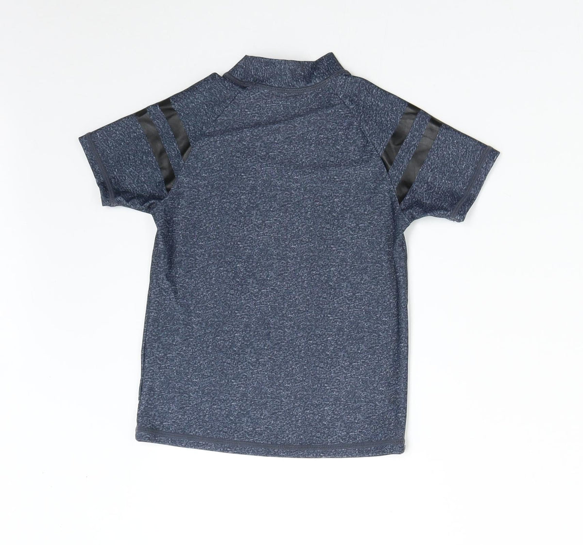 Back view of Tu boys’ grey basic t-shirt, size 6, years