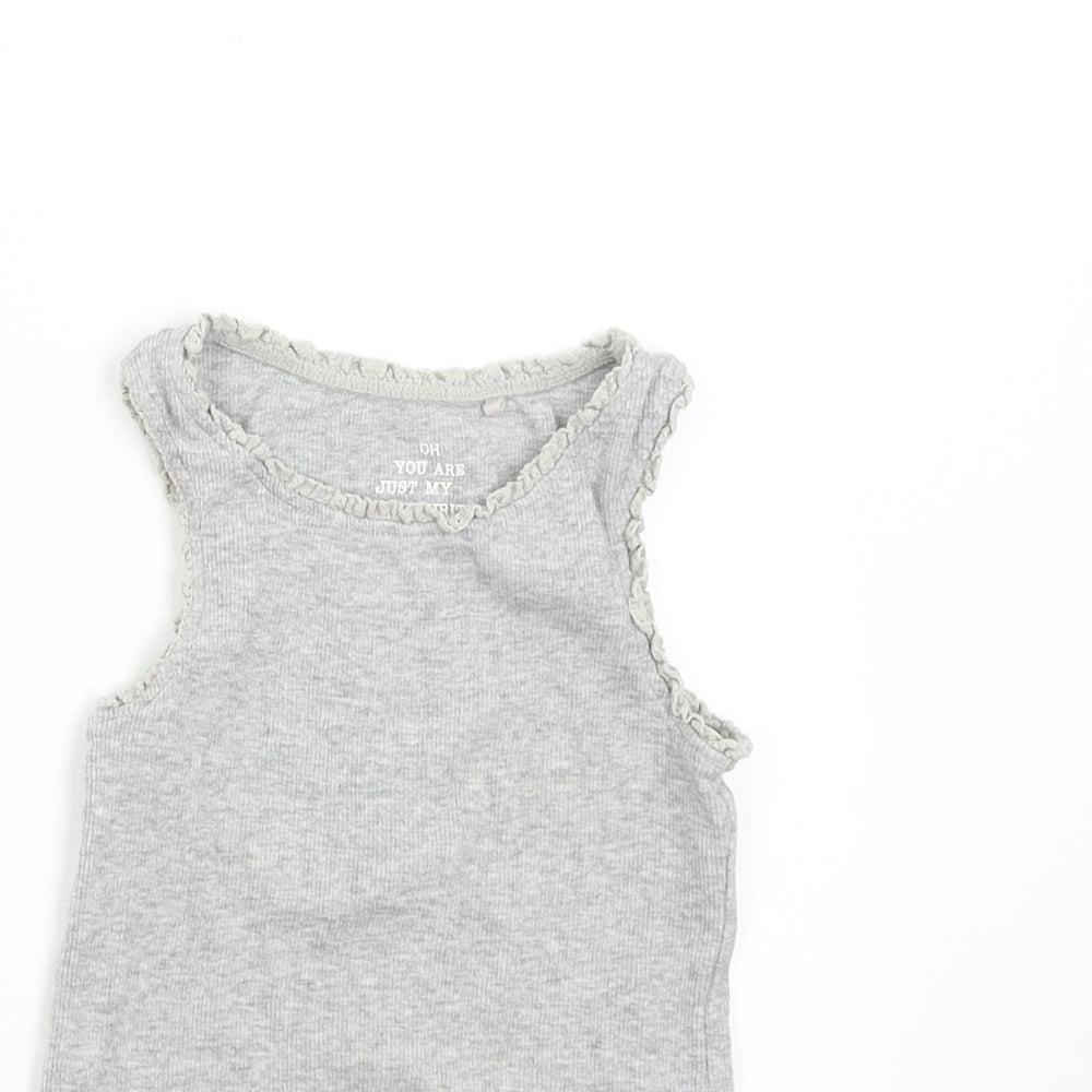Close-up detail of Next girls’ grey basic t-shirt, size 4, years