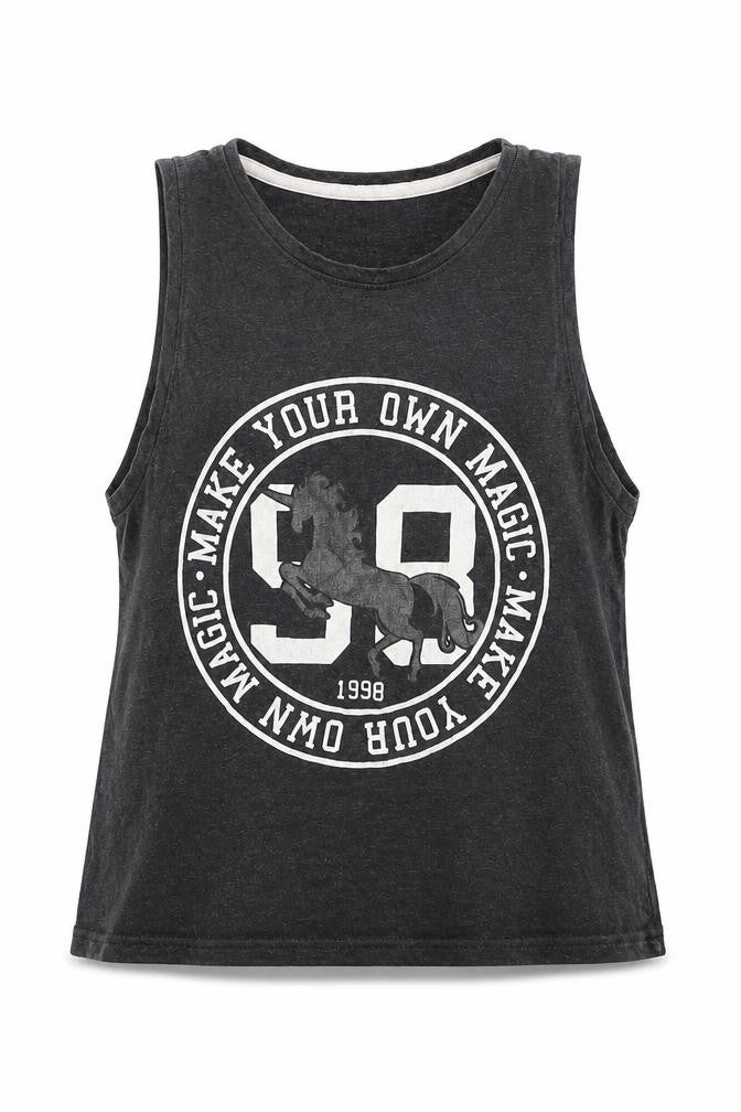 Front view of New Look 915 girls’ grey basic tank, size S