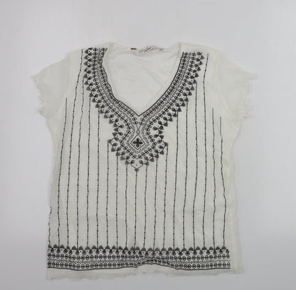 EWM Womens White Striped  Basic T-Shirt Size M