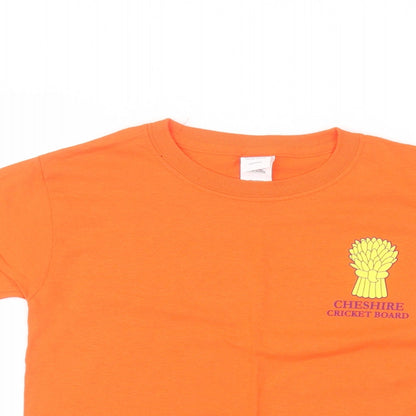 Close-up detail of Gilden boys’ orange basic t-shirt, size XS