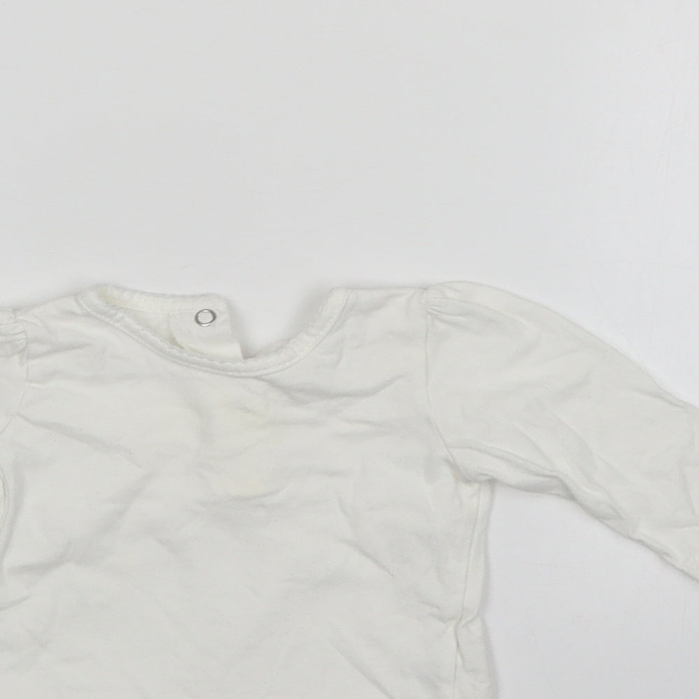 Preworn Girls White   Pullover Jumper Size 0-3 Months
