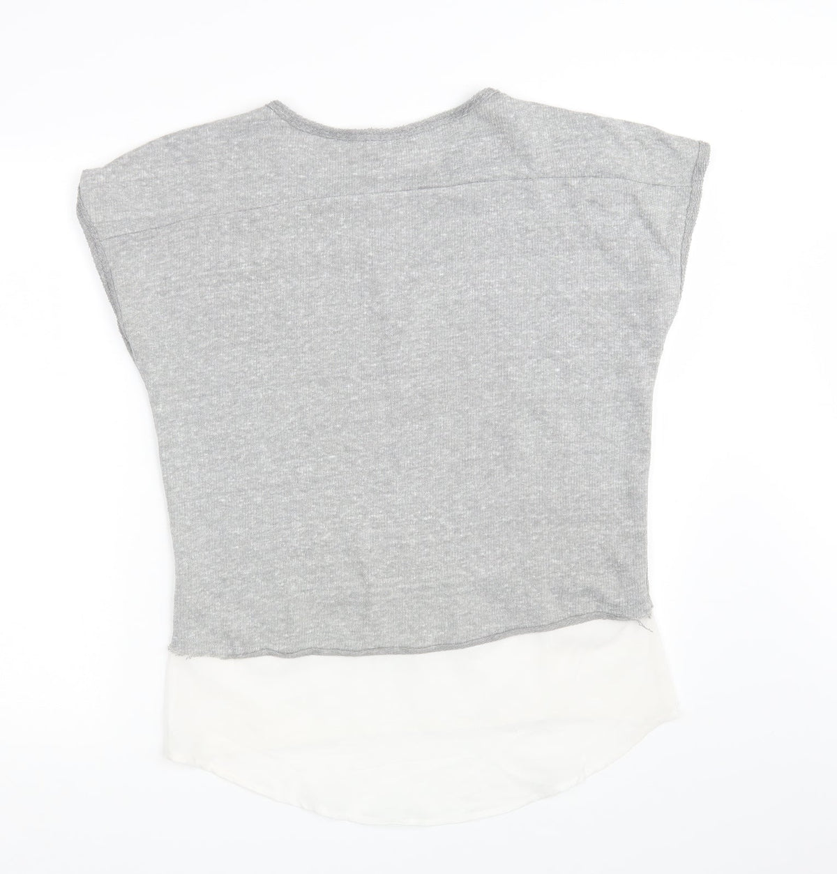 Back view of Azara Paris women’s grey basic t-shirt one size
