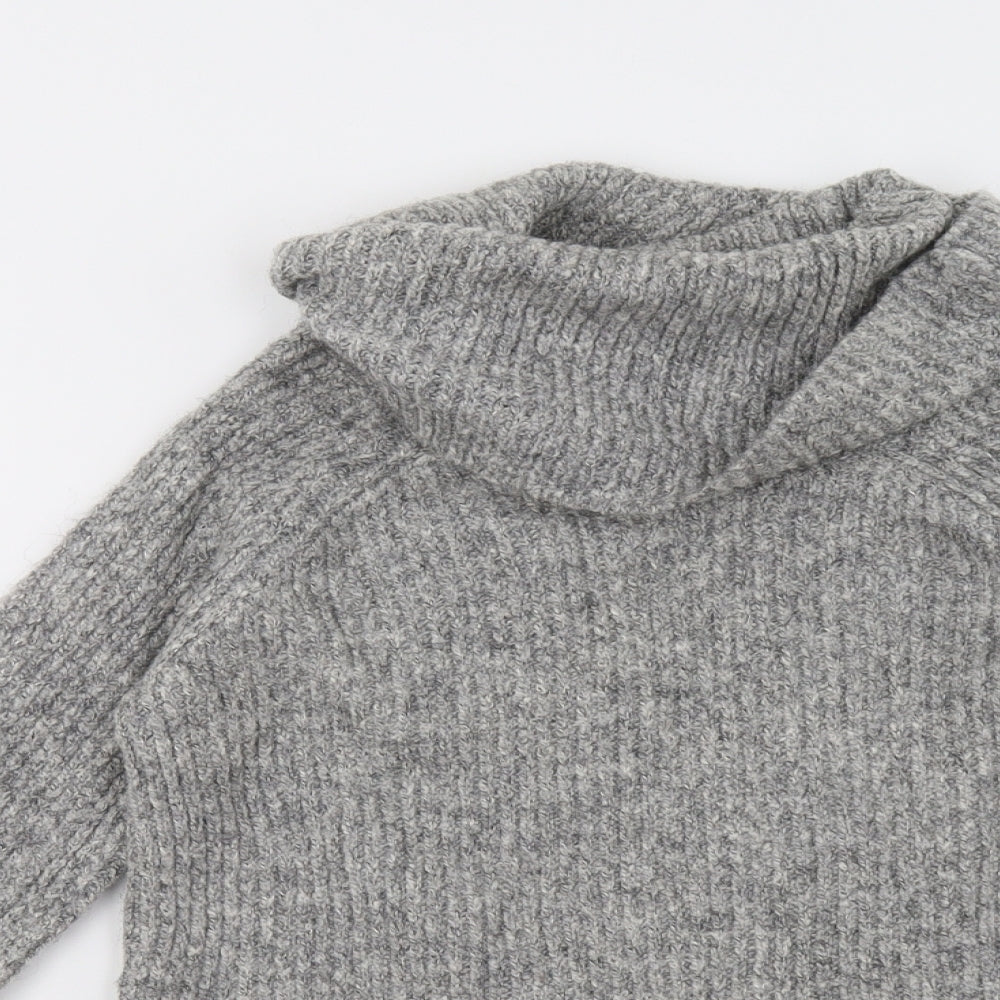Close-up detail of Matalan women’s grey pullover sweatshirt, size S