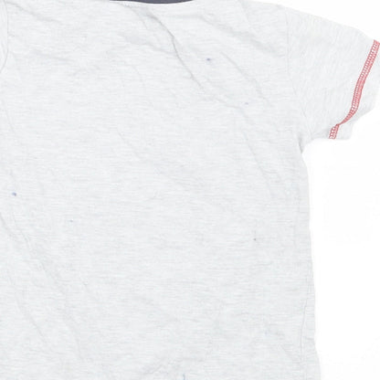 Brand and care label for U essential boys’ grey basic t-shirt, size 4, years - dog