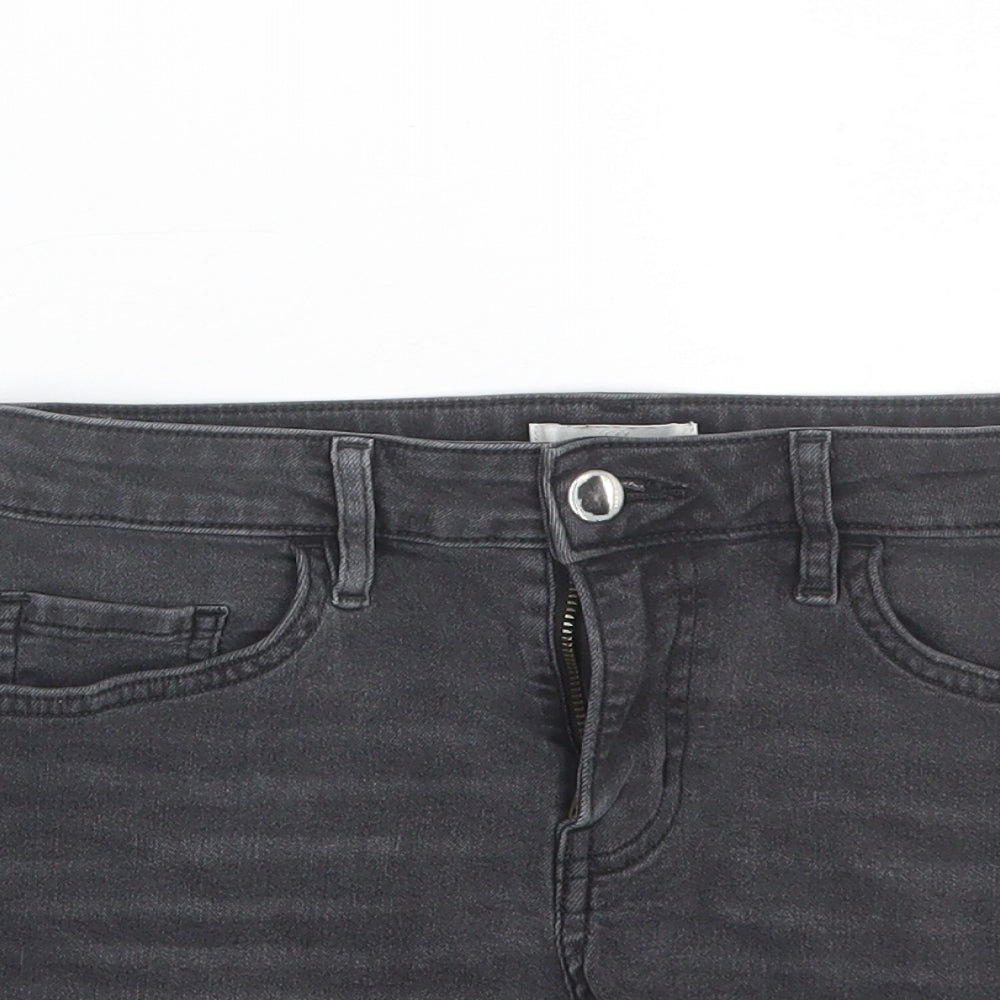 H&M Womens Black  Denim Cut-Off Shorts Size 4