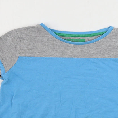 Close-up detail of Marks & Spencer boys’ blue basic t-shirt, size 7, years