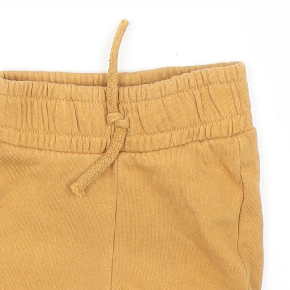Nutmeg Baby Beige   Capri Leggings Size 0-3 Months