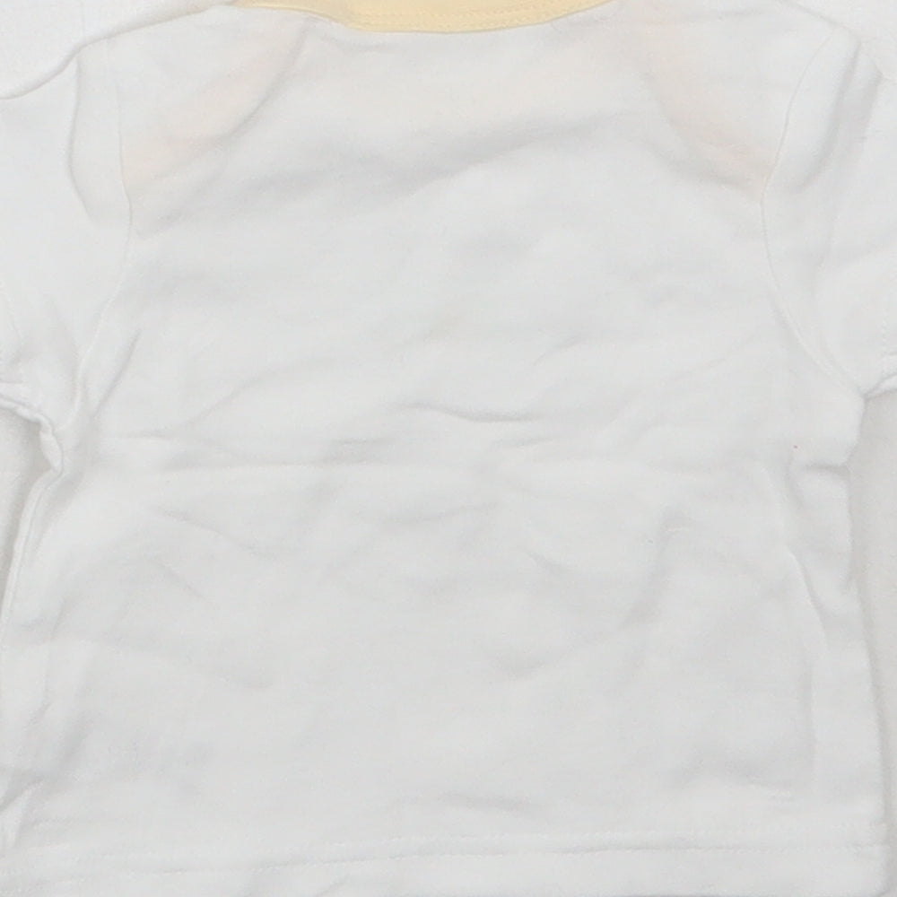 Brand and care label for M^co Baby White Basic T-Shirt, size 0-3, Months