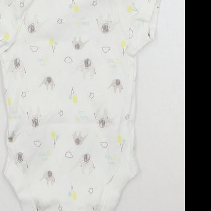 M&Co Baby White Geometric  Babygrow One-Piece Size 0-3 Months
