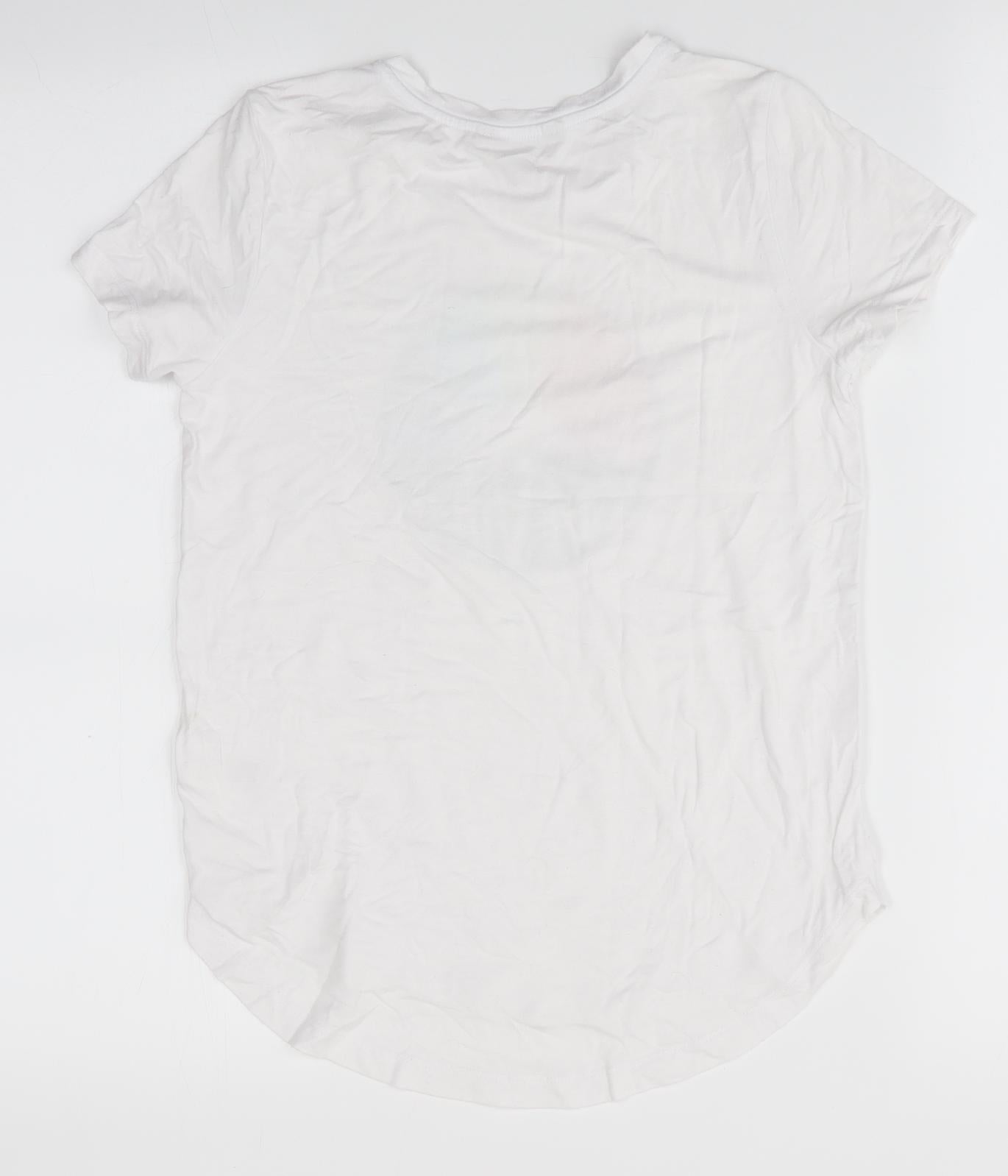 Switch Girls White   Basic T-Shirt Size 10 Years