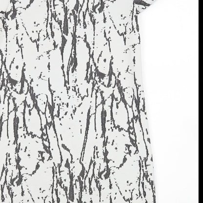 Missguided Womens Multicoloured Geometric  T-Shirt Dress  Size 6