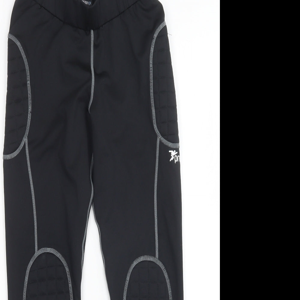 Close-up detail of Precisiongk boys’ black capri trousers, size M