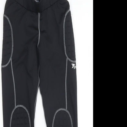 Close-up detail of Precisiongk boys’ black capri trousers, size M