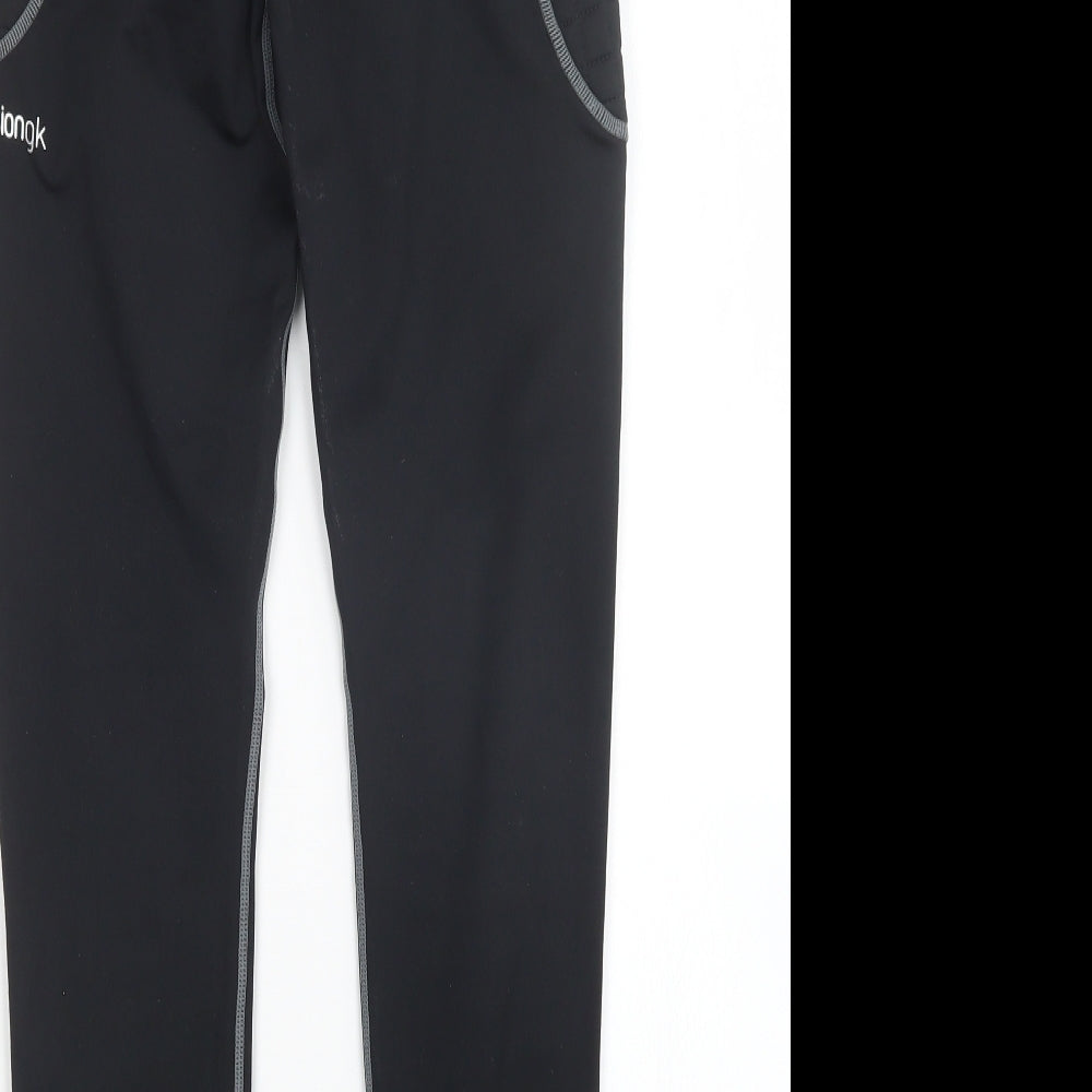 Brand and care label for Precisiongk boys’ black capri trousers, size M