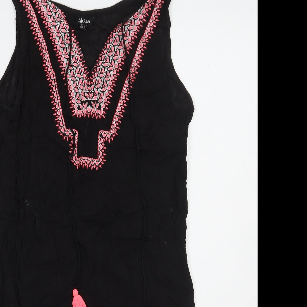 Close-up detail of Akasa women’s black a-line, size UK 8