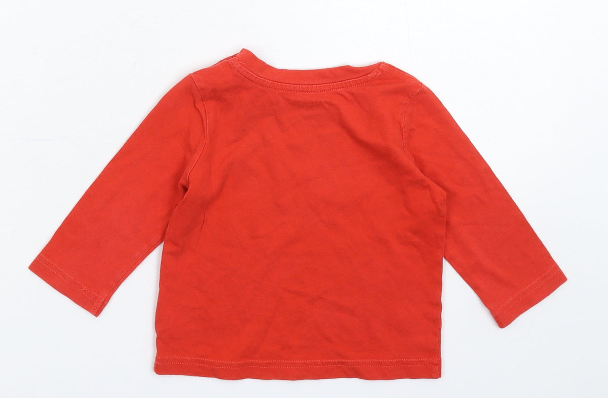 Back view of Gap Baby Red Basic T-Shirt, size 9-12, Months