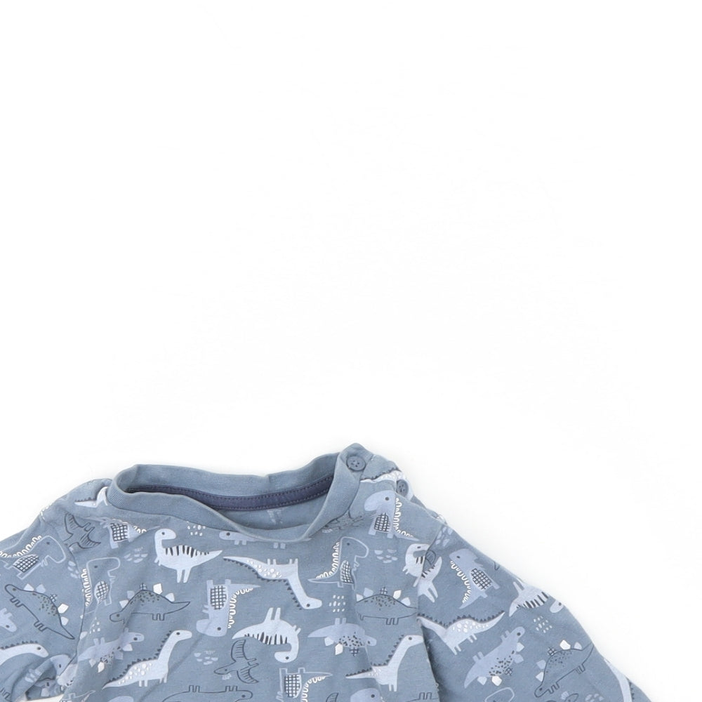 Preworn Baby Blue Animal Print  Basic T-Shirt Size 12 Months
