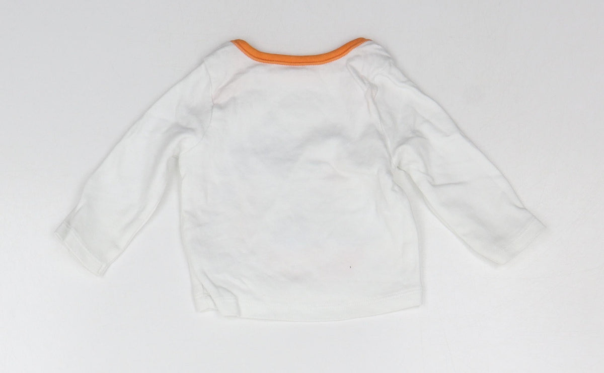 Back view of Nutmeg Baby White Basic T-Shirt, size 6-9, Months - ANIMALS