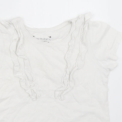 Close-up detail of Primark girls’ white basic t-shirt, size 7-8, years