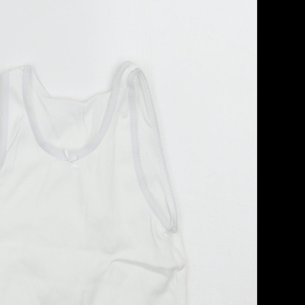 Nutmeg Girls White   Basic Tank Size 7-8 Years