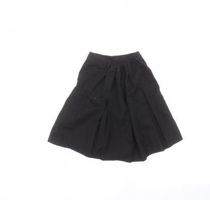 Preworn Girls Black   A-Line Skirt Size 6-7 Years