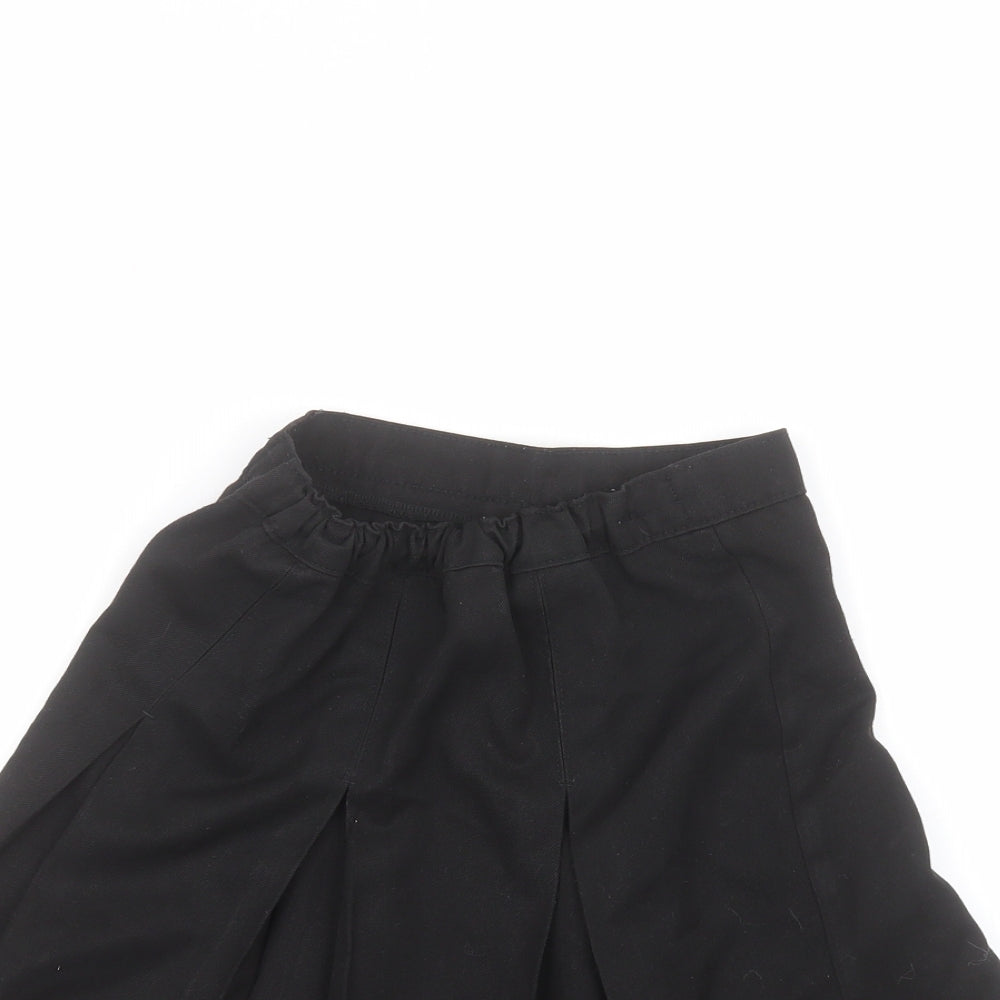 Preworn Girls Black   A-Line Skirt Size 6-7 Years