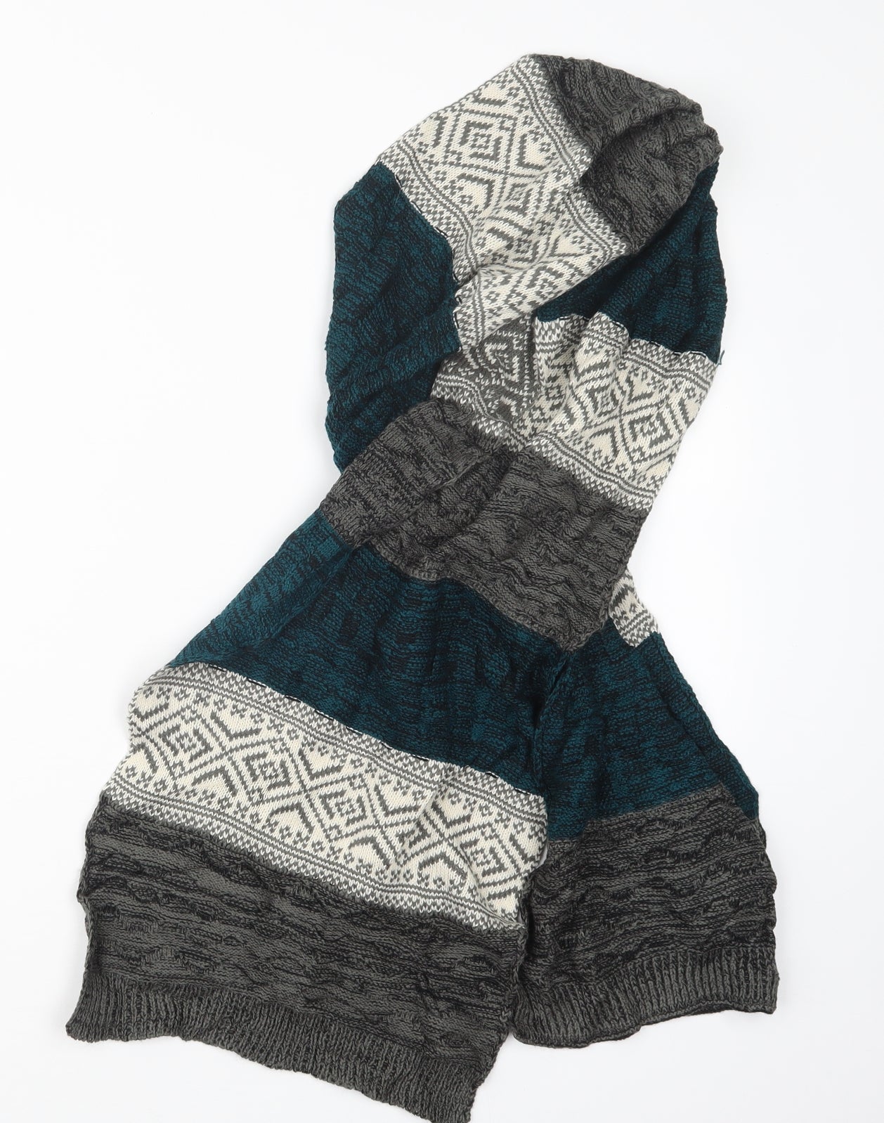 Preworn Womens Grey Geometric Knit  Scarf