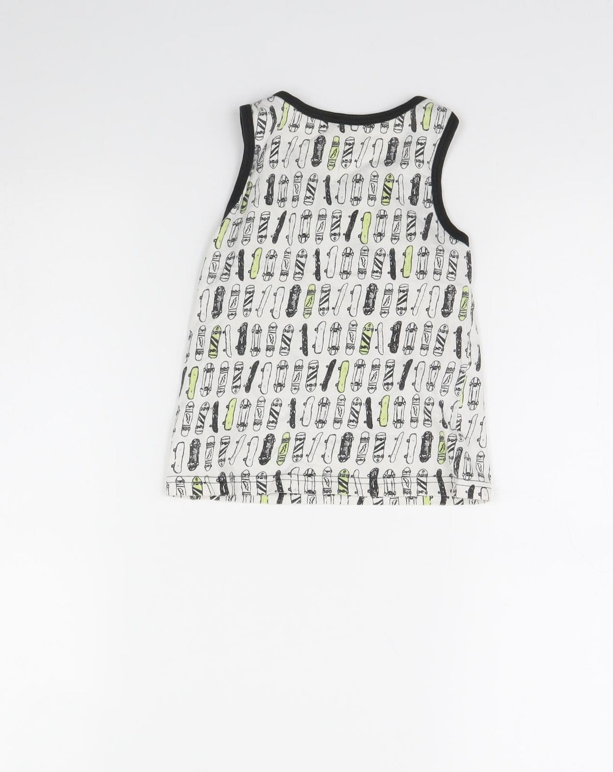 Back view of Primark boys’ white spotted basic tank, size 5, years - skateboard