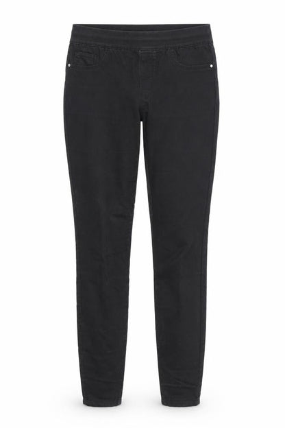 Front view of denim and co women’s black jegging jeans, size UK 10, 28-inch leg - stretch waistband