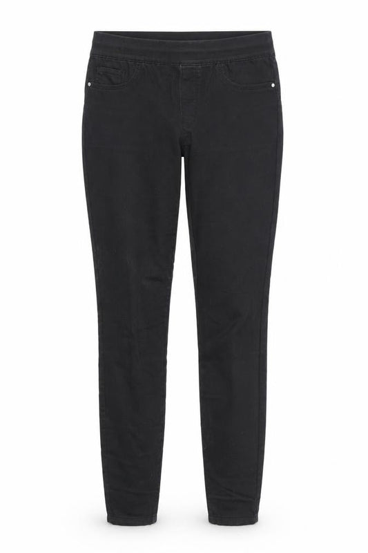 Front view of denim and co women’s black jegging jeans, size UK 10, 28-inch leg - stretch waistband