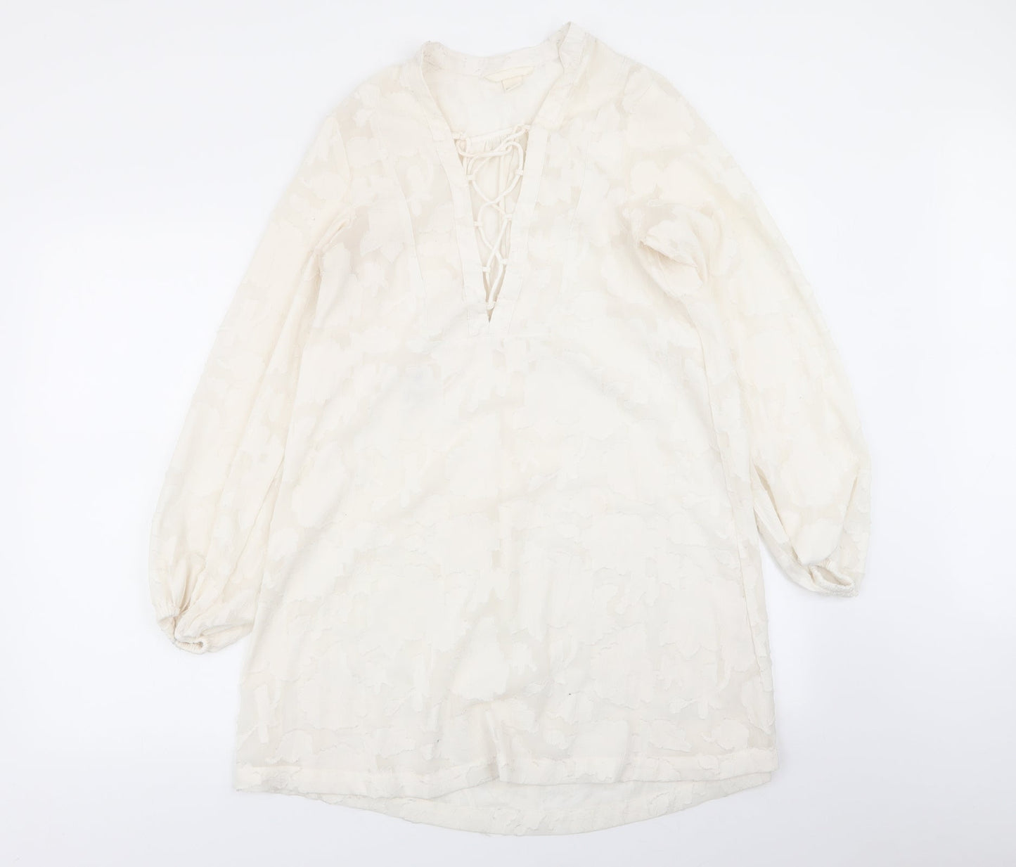 H&M Womens White Geometric  Fit & Flare  Size 4