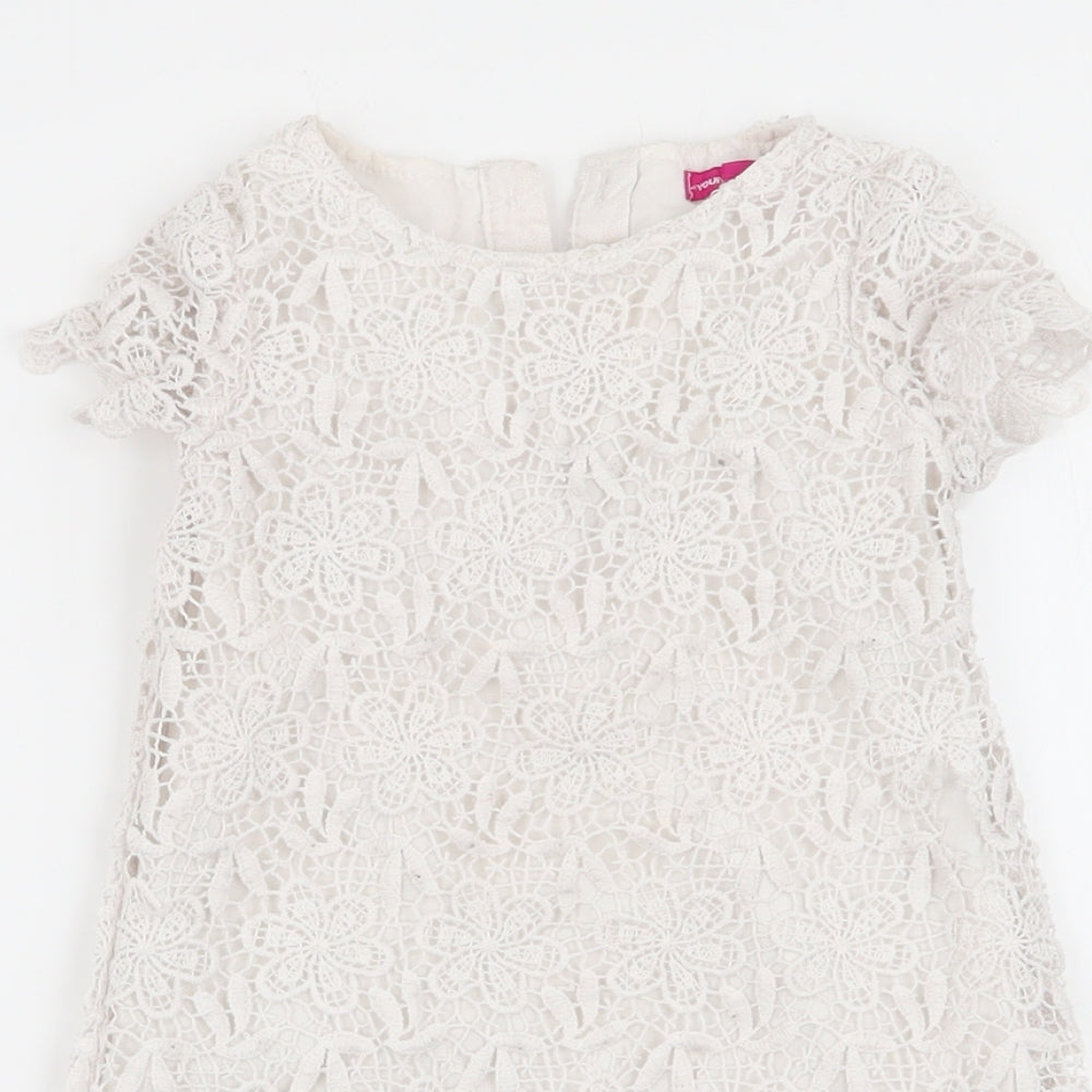 young dimenson Girls White Floral  Fit & Flare  Size 2-3 Years