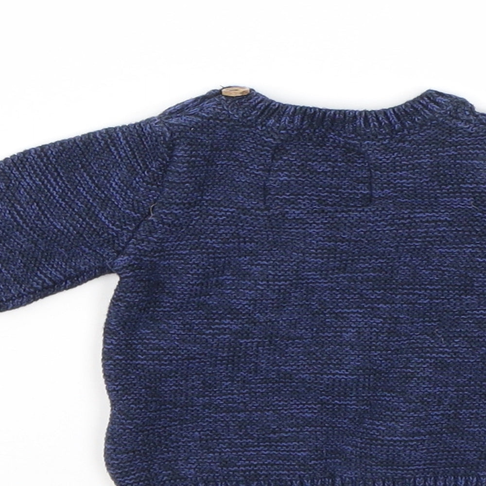 Brand and care label for F&F boys’ blue houndstooth jumper, size 0-3, months
