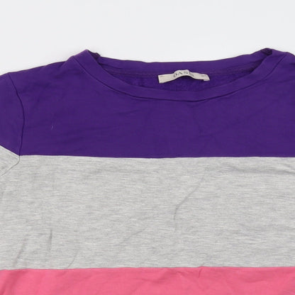 Close-up detail of Oasis women’s pink pullover sweatshirt, size M