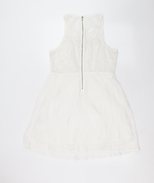 Rebellion Womens White Geometric  Fit & Flare  Size M  - crochet detail