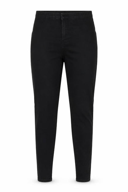 Front view of Denim & Co. women’s black skinny jeans, size UK 12, 29-inch leg