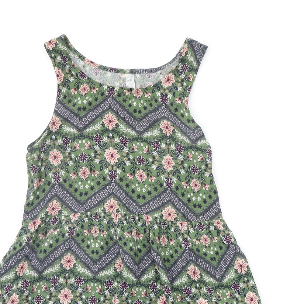 Beautees Womens Green Geometric  Basic Tank Size 8