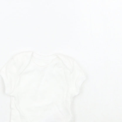 Primark Baby White   Babygrow One-Piece Size Newborn  - Tiny baby