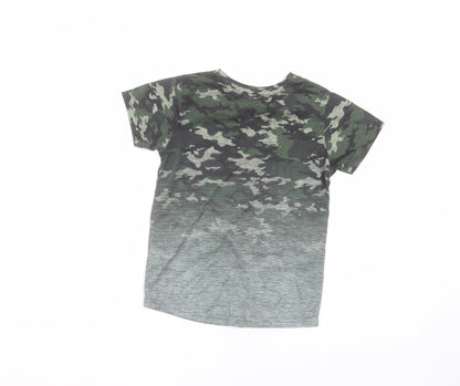 Primark Boys Green   Basic T-Shirt Size 7-8 Years
