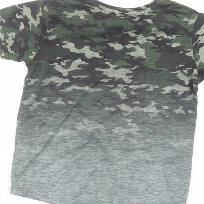 Primark Boys Green   Basic T-Shirt Size 7-8 Years