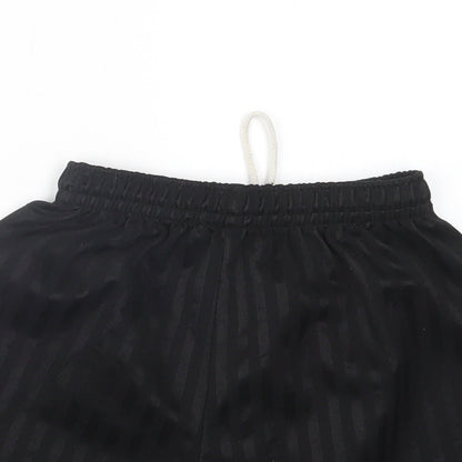 Preworn Boys Black   Bermuda Shorts Size 9-10 Years