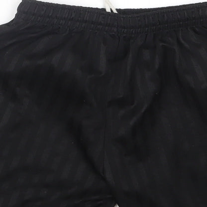 Preworn Boys Black   Bermuda Shorts Size 9-10 Years