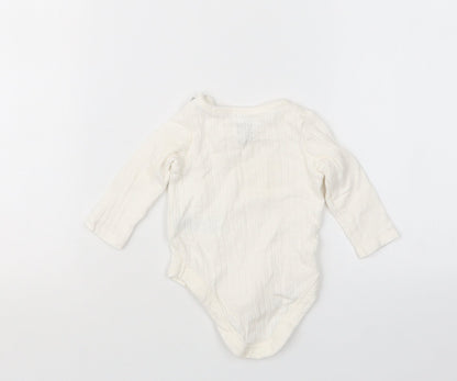 F&F Girls White   Babygrow One-Piece Size 0-3 Months