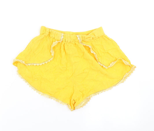 Missguided Womens Yellow   Hot Pants Shorts Size 6
