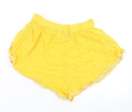Missguided Womens Yellow   Hot Pants Shorts Size 6